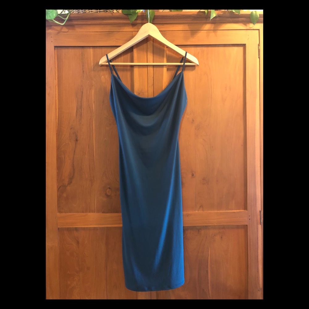 ✨$5: F21 • Teal Swoop Neck Dress (S)
